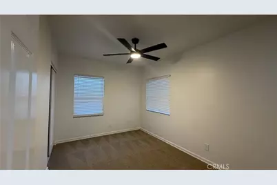 210 W 102nd, Los Angeles, CA 90003 - Photo 5