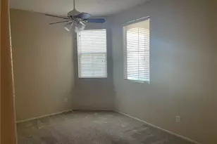 34363 Sherwood, Yucaipa, CA 92399 - Photo 13