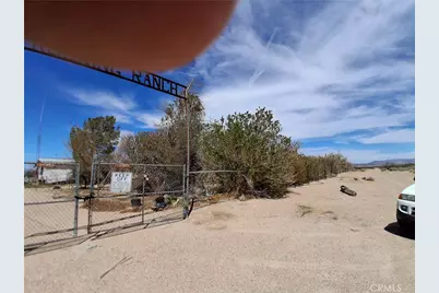 45922 Lani Kai, Newberry Springs, CA 92365 - Photo 3