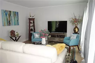 181 Santa Lucia Dr, Hemet, CA 92543 - Photo 5