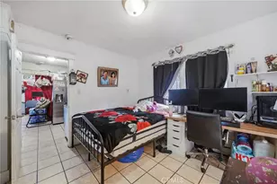 724 E 50th, Los Angeles, CA 90011 - Photo 15