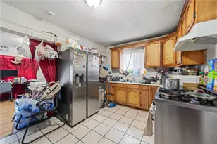 724 E 50th, Los Angeles, CA 90011 - Photo 13