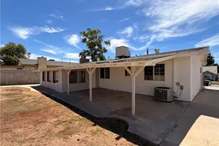 33640 Reedywoods, Yucaipa, CA 92399 - Photo 17