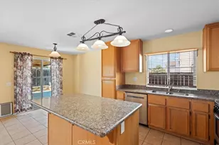 4655 Birchleaf Ln, Hemet, CA 92545 - Photo 15