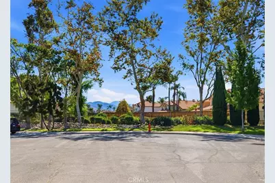 29028 Willow Creek, Highland, CA 92346 - Photo 37