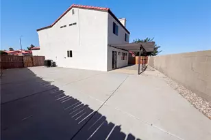 16960 Sorrento, Victorville, CA 92395 - Photo 5