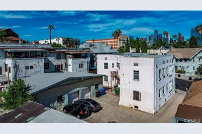 1409 Courtland Avenue, Los Angeles, CA 90006 - Photo 5