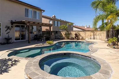 3827 Holly Springs Drive, Corona, CA 92881 - Photo 11