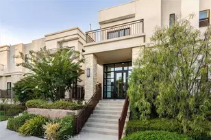 18717 Redwing, Tarzana, CA 91356 - Photo 3