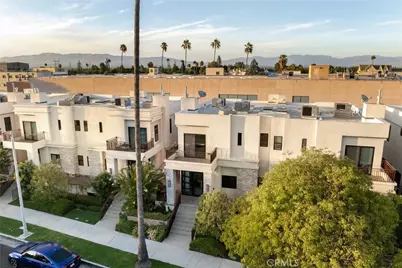 18717 Redwing, Tarzana, CA 91356 - Photo 39