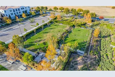 30458 Village Knoll Drive, Menifee, CA 92584 - Photo 47