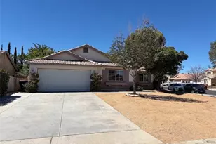 13759 Clear Valley Rd, Victorville, CA 92392 - Photo 1