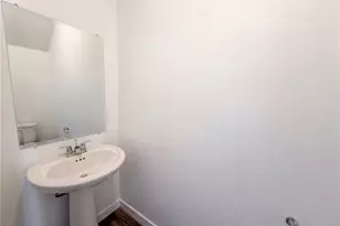 3261 Carambola, Clovis, CA 93619 - Photo 9