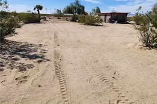 67826 Daisy, 29 Palms MCB, CA 92277 - Photo 5
