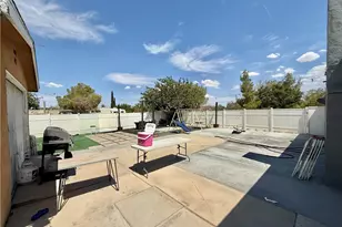 17798 Main, Hesperia, CA 92345 - Photo 19