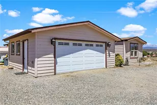 42199 Rambling Ln, Aguanga, CA 92536 - Photo 3