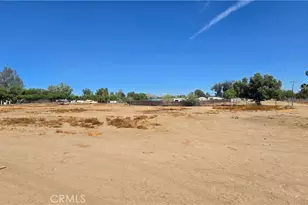 22401 Ellis Ave, Perris, CA 92570 - Photo 31