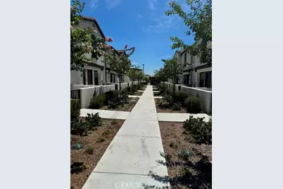 16100 Lumia, Fontana, CA 92336 - Photo 7