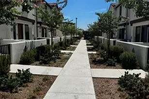 16100 Lumia, Fontana, CA 92336 - Photo 7