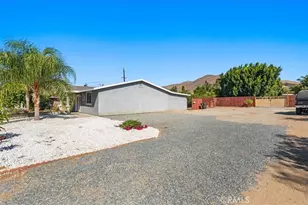 8309 40th St, Jurupa Valley, CA 92509 - Photo 17