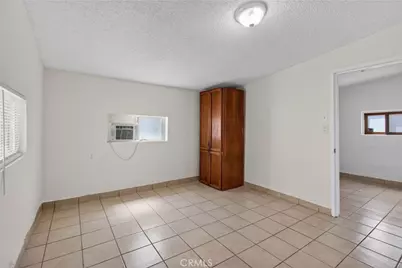 160 Highland Avenue, Riverside, CA 92507 - Photo 19