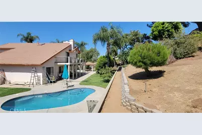 11320 Ridgemont, Moreno Valley, CA 92557 - Photo 3