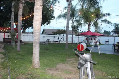 1405 Halladay, Santa Ana, CA 92707 - Photo 17