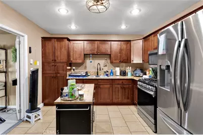 12415 Triple Tree Terrace, Victorville, CA 92392 - Photo 13