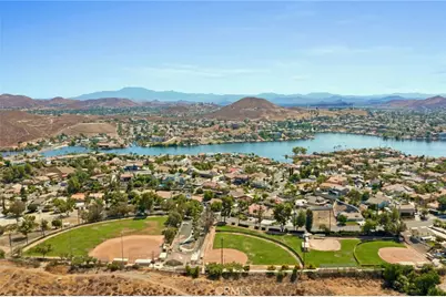 23240 Continental Drive, Canyon Lake, CA 92587 - Photo 45
