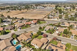 2883 Overland Ct, Highland, CA 92346 - Photo 33