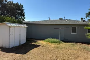 1425 W Hays, Banning, CA 92220 - Photo 3
