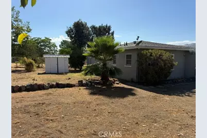 1425 W Hays, Banning, CA 92220 - Photo 5