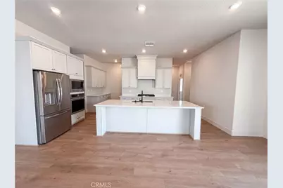 2246 N Marion, Clovis, CA 93619 - Photo 7