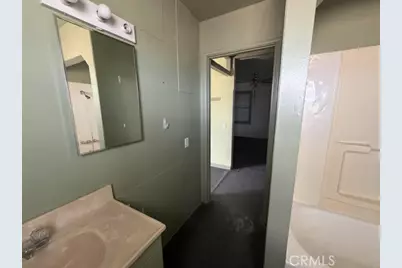 14214 Main Unit C, Hesperia, CA 92345 - Photo 9