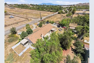 18551 Warren Road, Riverside, CA 92508 - Photo 47