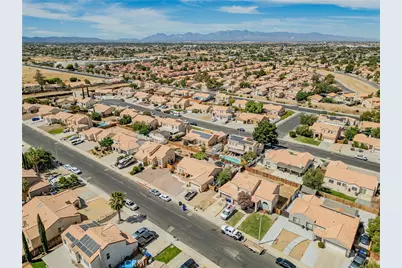 12391 Chuckwalla, Victorville, CA 92395 - Photo 31