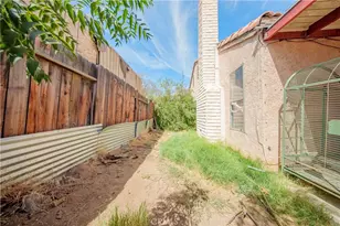 12391 Chuckwalla, Victorville, CA 92395 - Photo 21