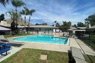 2891 Canyon Crest Dr, Riverside, CA 92507 - Photo 15