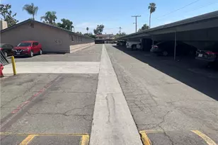 2891 Canyon Crest Dr, Riverside, CA 92507 - Photo 19