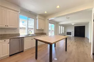 28910 Newport, Temecula, CA 92591 - Photo 13