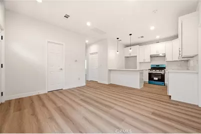 755 E Monterey Avenue, Pomona, CA 91767 - Photo 27