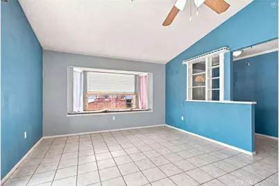 3575 Philadelphia Court, Riverside, CA 92503 - Photo 5