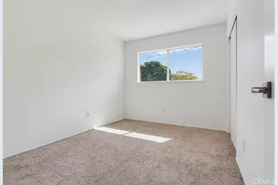 9187 Cypress, Fontana, CA 92335 - Photo 21