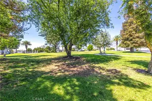 140 W Pioneer, Redlands, CA 92374 - Photo 9