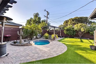 845 W Hacienda, Corona, CA 92882 - Photo 41