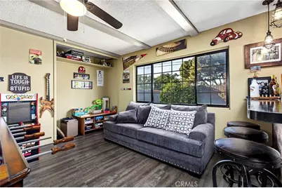 845 W Hacienda, Corona, CA 92882 - Photo 27