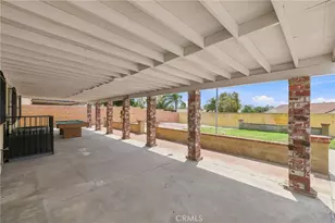 15363 Holly, Fontana, CA 92335 - Photo 21