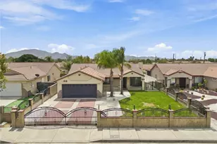 15363 Holly, Fontana, CA 92335 - Photo 29