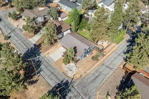 381 San Martin, Big Bear City, CA 92314 - Photo 5