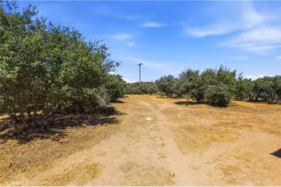 11124 Medlow, Hesperia, CA 92344 - Photo 49
